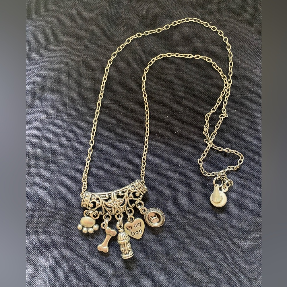 Dog lover necklace